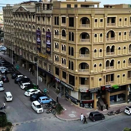 Northern Suites Bahria Town ラーワルピンディー エクステリア 写真