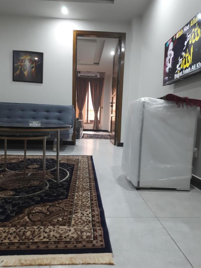 Northern Suites Bahria Town ラーワルピンディー エクステリア 写真