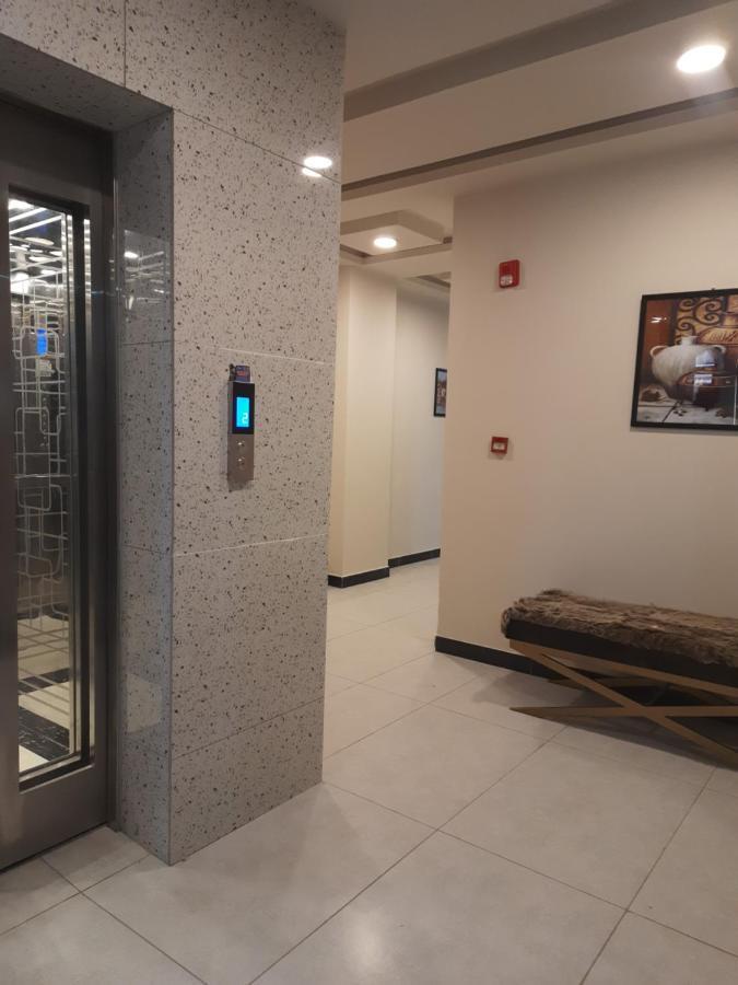 Northern Suites Bahria Town ラーワルピンディー エクステリア 写真