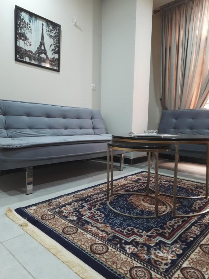 Northern Suites Bahria Town ラーワルピンディー エクステリア 写真