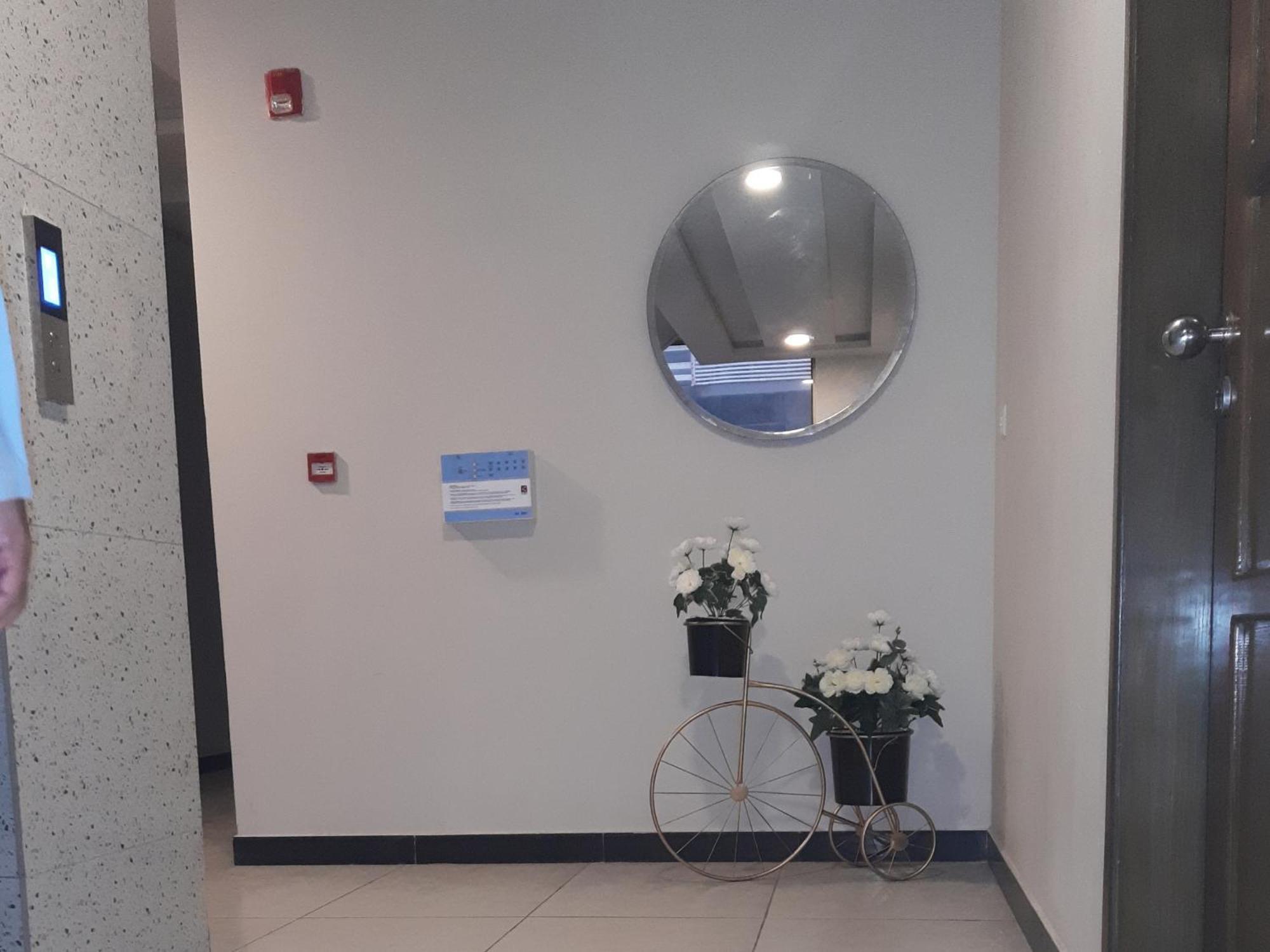 Northern Suites Bahria Town ラーワルピンディー 部屋 写真