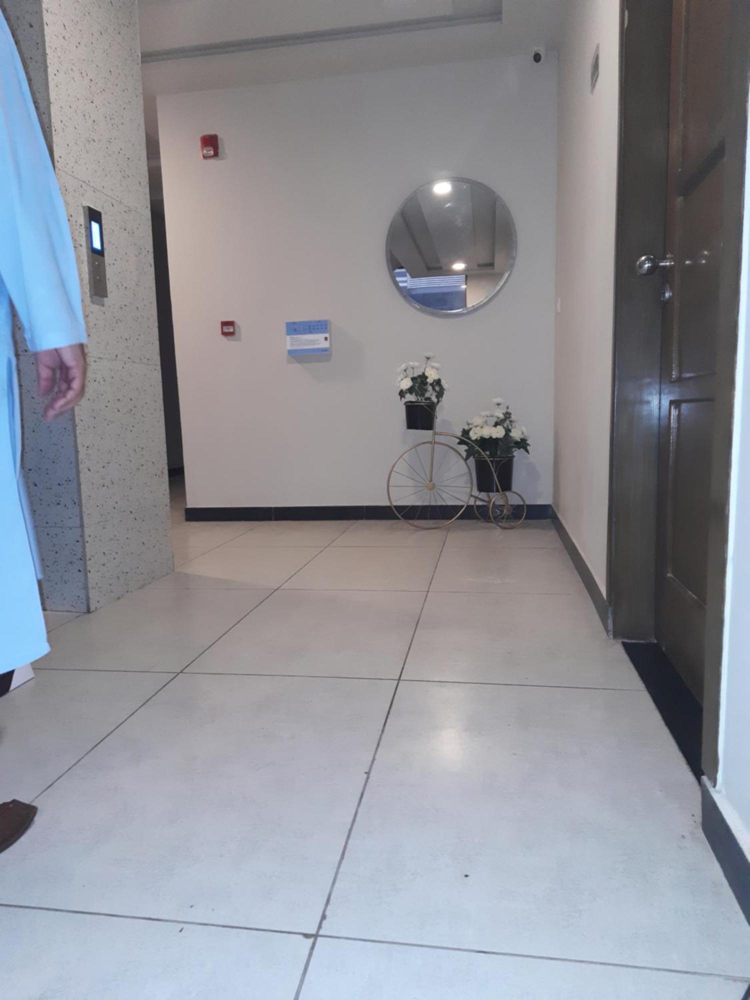 Northern Suites Bahria Town ラーワルピンディー 部屋 写真